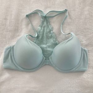 Victoria Secrets Front Closure Bra